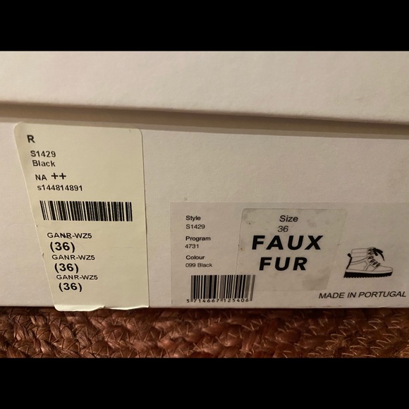 ❌❌***SOLD*** ❌❌Ganni Hiking Leather Ankle Boot - Picture 3 of 6